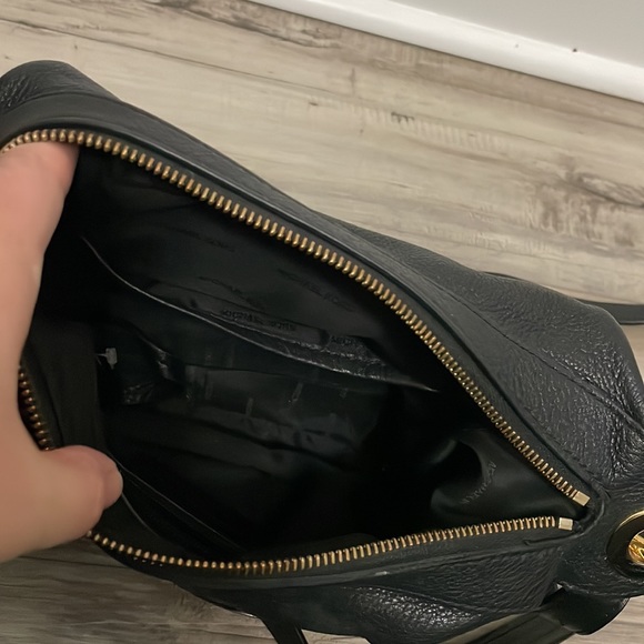 Michael Kors Black Crossbody in EUC - Picture 9 of 16